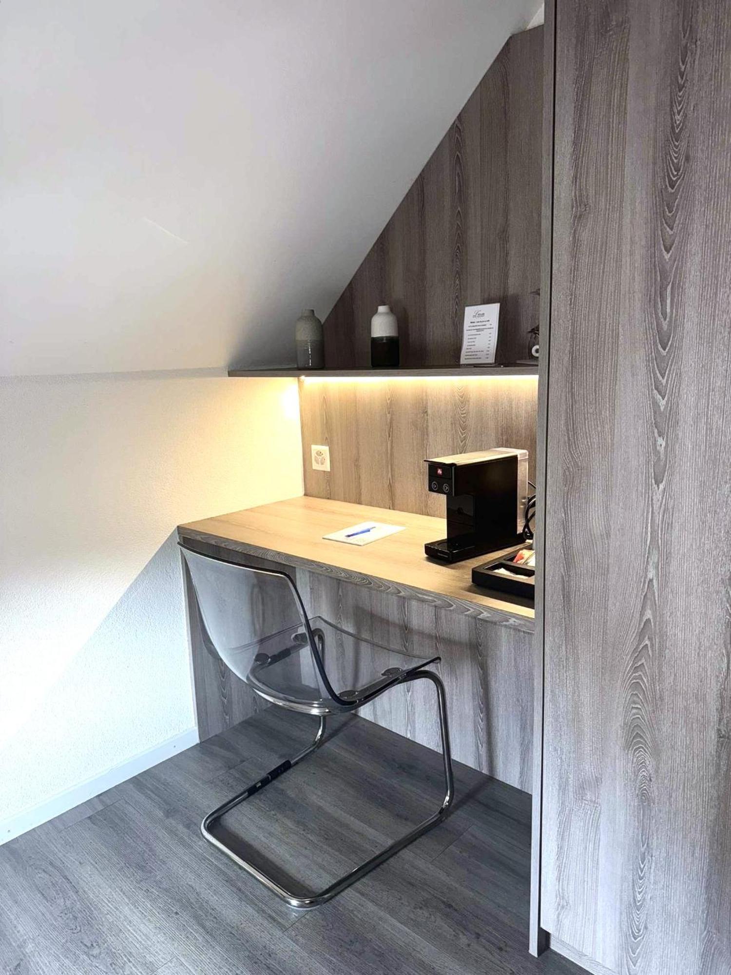 De L'ecluse Hotel 3*
